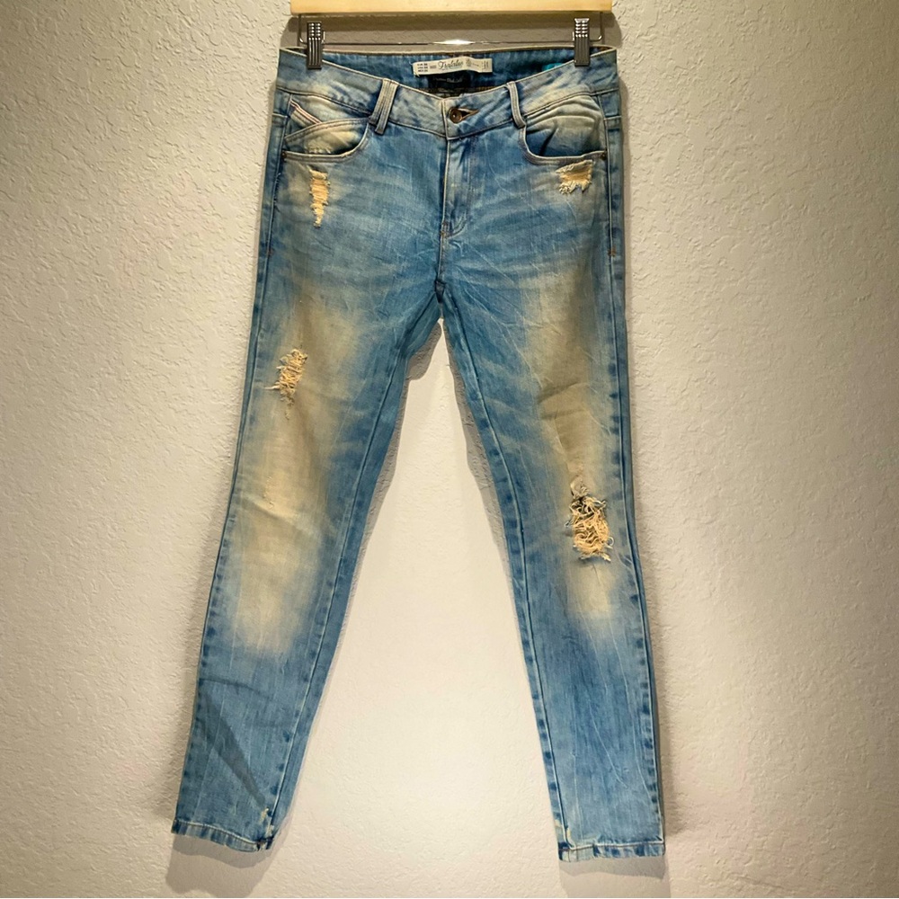 Zara Trafaluc slim washed‎ denim jeans low rise ripped pants size 4